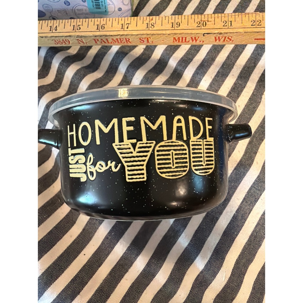 Boston Warehouse Souper Bowls Black Speckled Ceramic Soup Mug with Vented Lid
